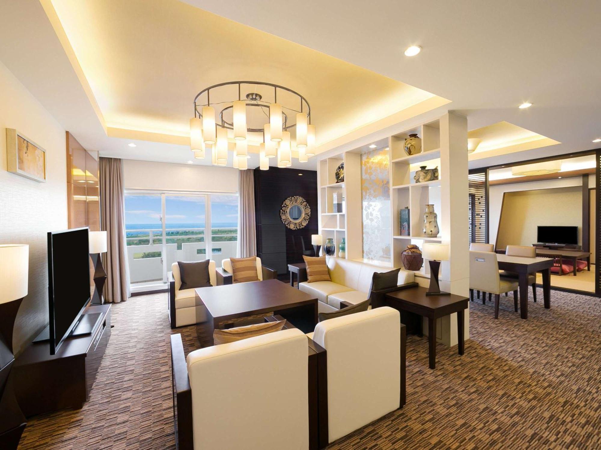 Grand Mercure Okinawa Cape Zanpa Resort Yomitan Buitenkant foto