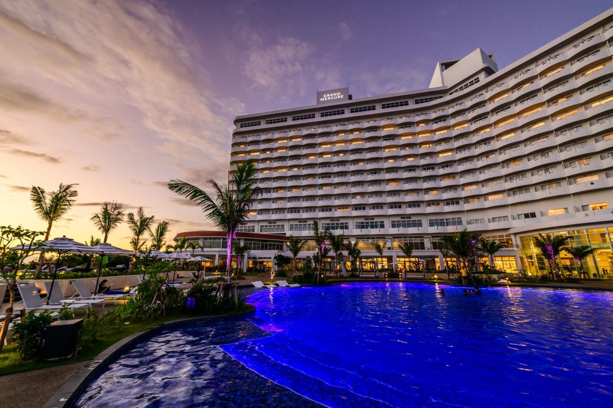 Grand Mercure Okinawa Cape Zanpa Resort Yomitan Buitenkant foto