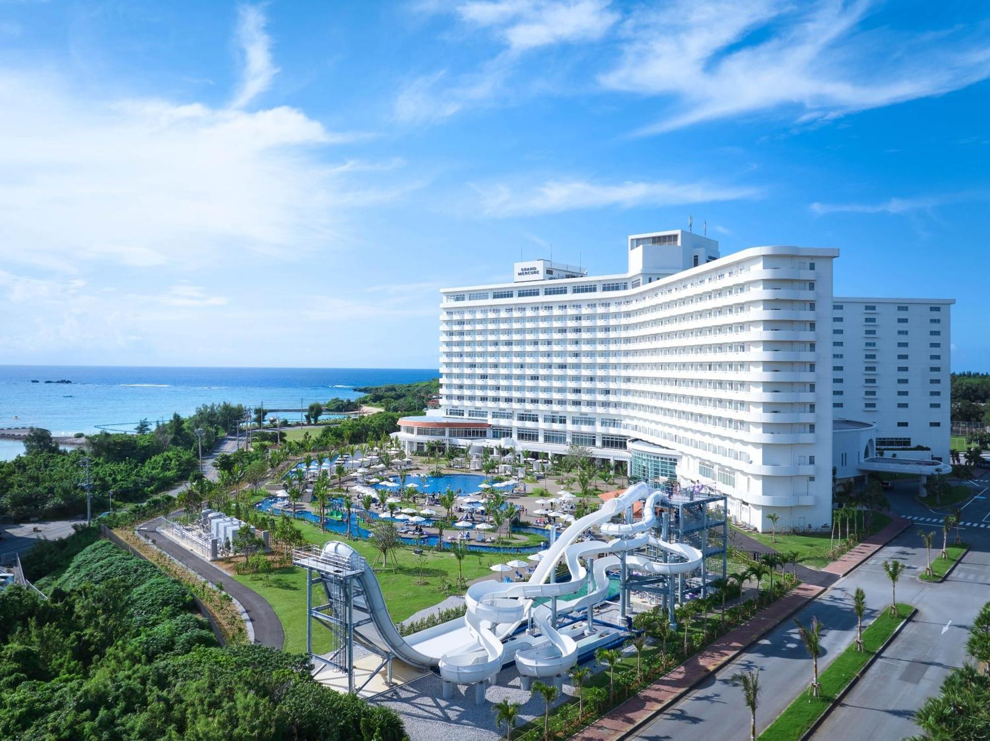 Grand Mercure Okinawa Cape Zanpa Resort Yomitan Buitenkant foto