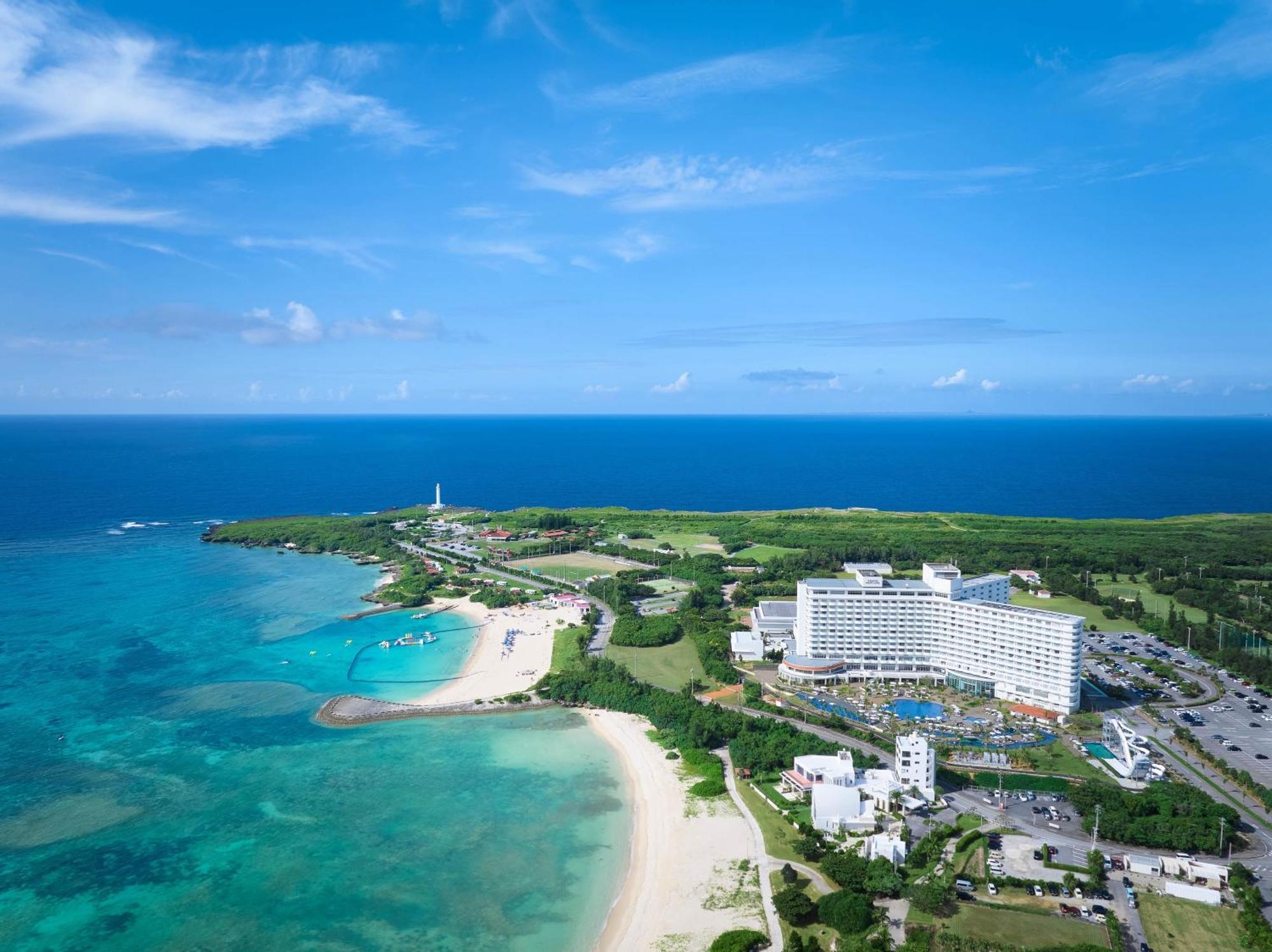 Grand Mercure Okinawa Cape Zanpa Resort Yomitan Buitenkant foto